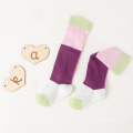 Nouveaux bas de bébé à rayures sur le genou printemps été chaussettes pour enfants